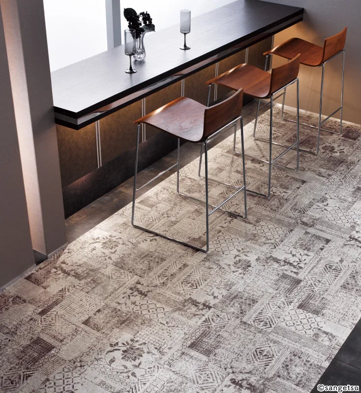 Sàn & Thảm IS-8142 – 2023-2026 Floor Tile – Ikkimi (phối cảnh 1)