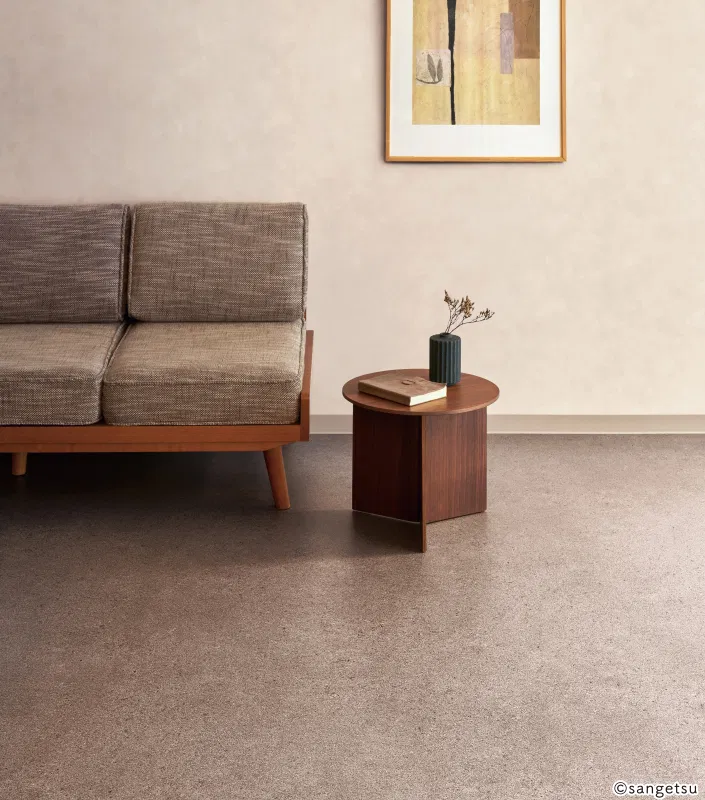 Sàn & Thảm PM-24004 – Shades of Ground (2025-2027 S Floor) (phối cảnh 1)